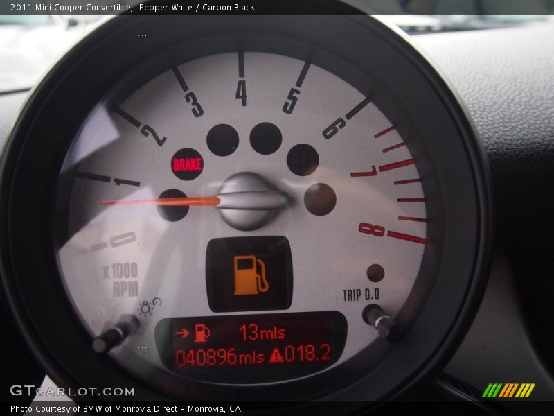 Pepper White / Carbon Black 2011 Mini Cooper Convertible
