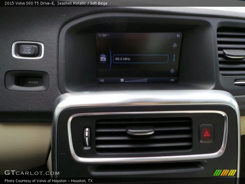Seashell Metallic / Soft Beige 2015 Volvo S60 T5 Drive-E