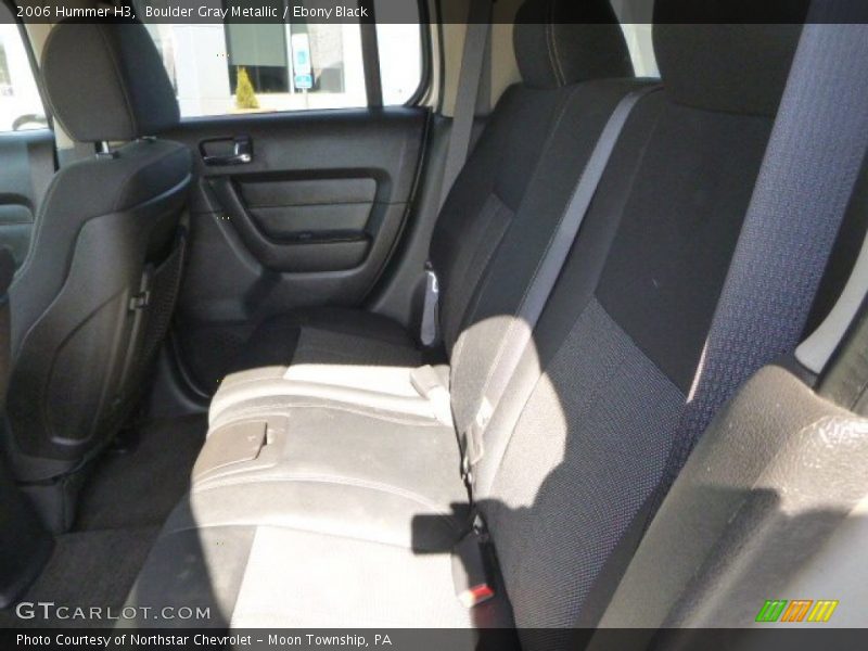 Boulder Gray Metallic / Ebony Black 2006 Hummer H3