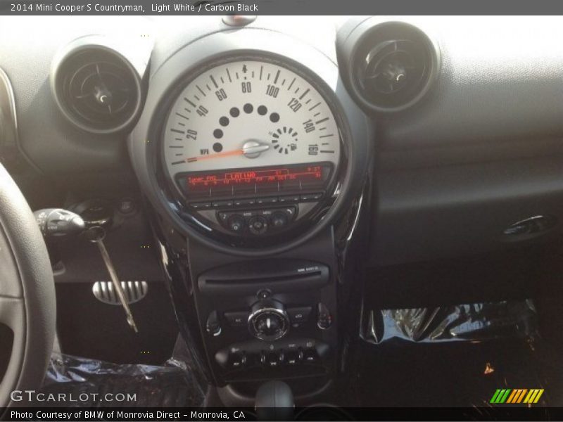 Light White / Carbon Black 2014 Mini Cooper S Countryman