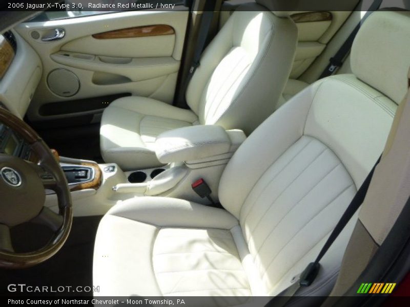 Radiance Red Metallic / Ivory 2006 Jaguar X-Type 3.0
