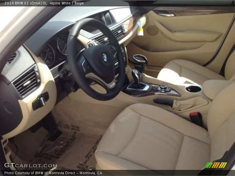 Alpine White / Beige 2014 BMW X1 sDrive28i