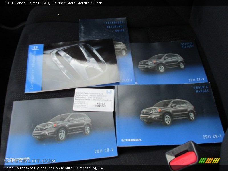 Polished Metal Metallic / Black 2011 Honda CR-V SE 4WD
