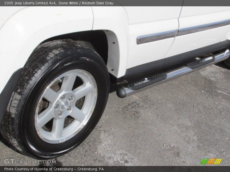 Stone White / Medium Slate Gray 2005 Jeep Liberty Limited 4x4