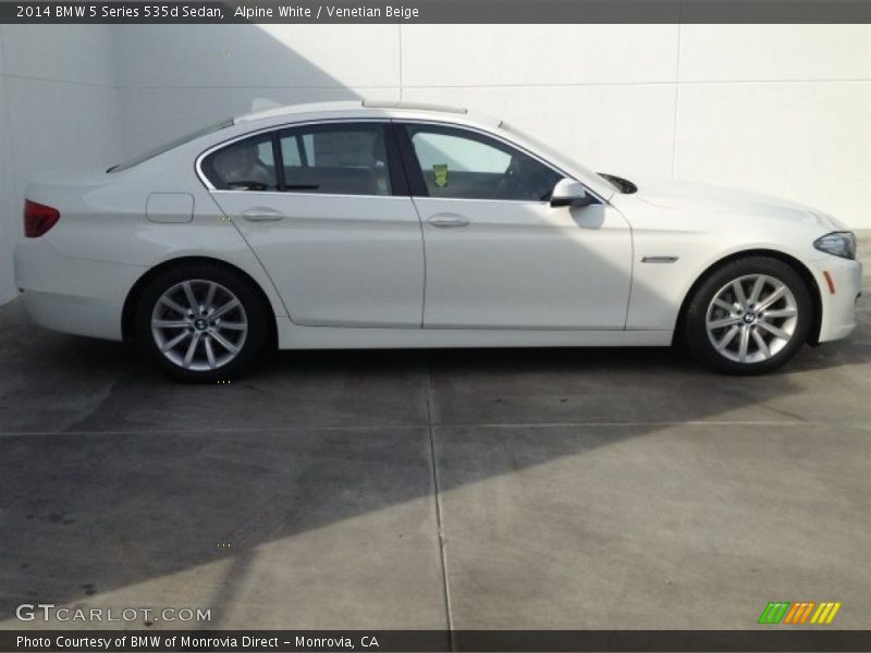 Alpine White / Venetian Beige 2014 BMW 5 Series 535d Sedan