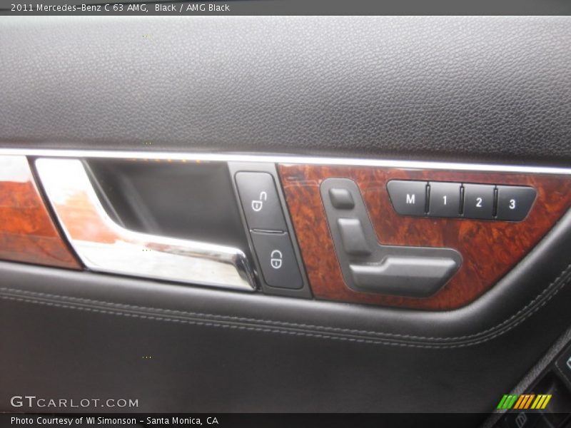 Controls of 2011 C 63 AMG