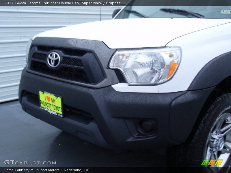 Super White / Graphite 2014 Toyota Tacoma Prerunner Double Cab