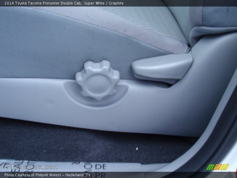 Super White / Graphite 2014 Toyota Tacoma Prerunner Double Cab