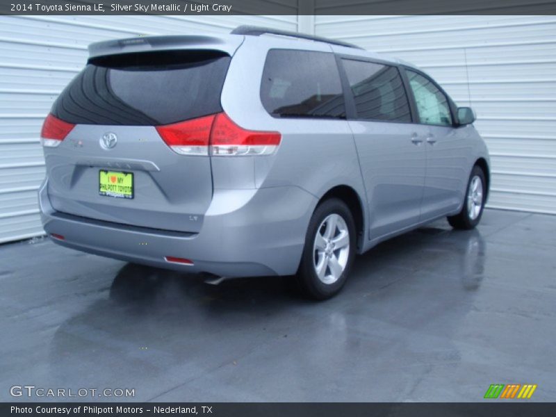 Silver Sky Metallic / Light Gray 2014 Toyota Sienna LE