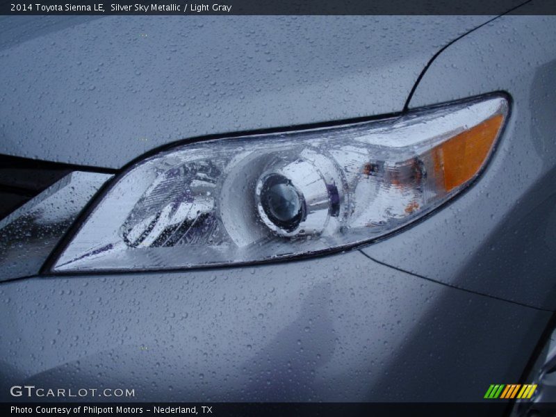 Silver Sky Metallic / Light Gray 2014 Toyota Sienna LE