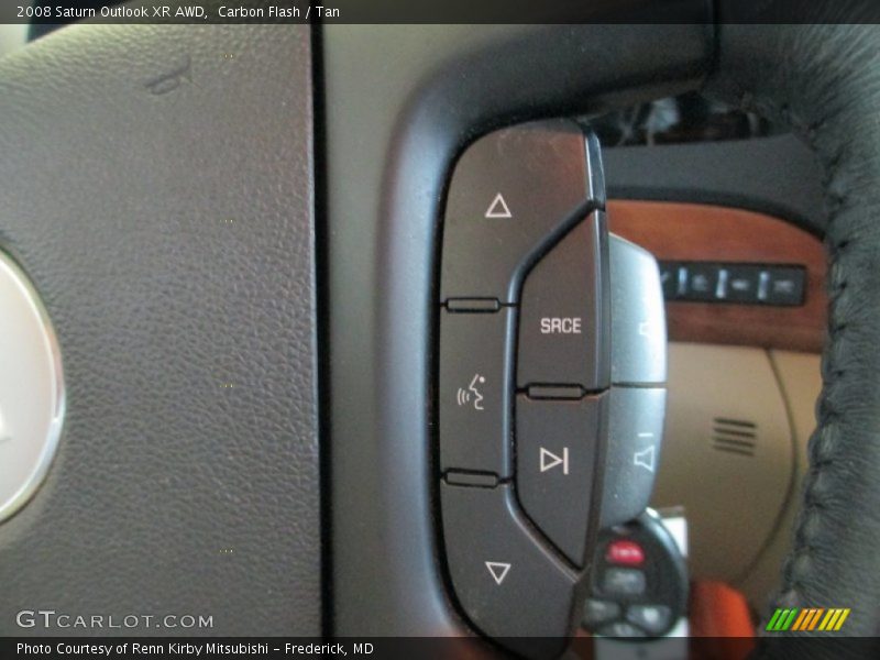 Carbon Flash / Tan 2008 Saturn Outlook XR AWD