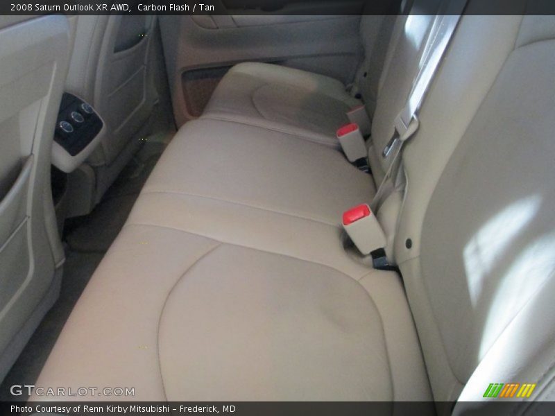 Carbon Flash / Tan 2008 Saturn Outlook XR AWD