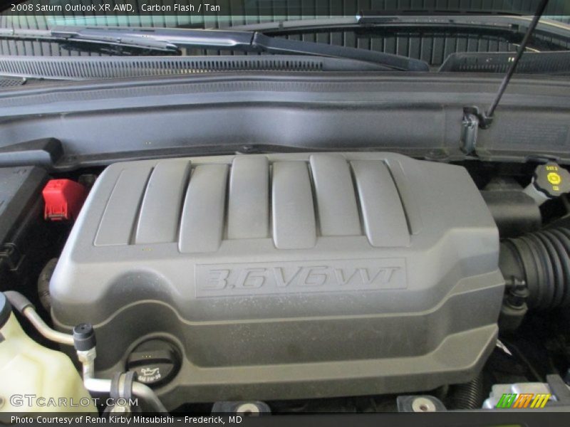 Carbon Flash / Tan 2008 Saturn Outlook XR AWD