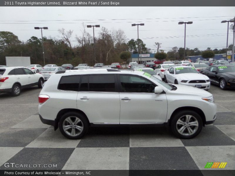 Blizzard White Pearl / Sand Beige 2011 Toyota Highlander Limited