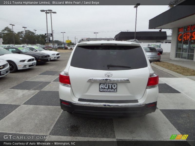 Blizzard White Pearl / Sand Beige 2011 Toyota Highlander Limited