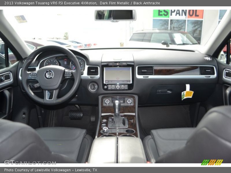 Dashboard of 2013 Touareg VR6 FSI Executive 4XMotion