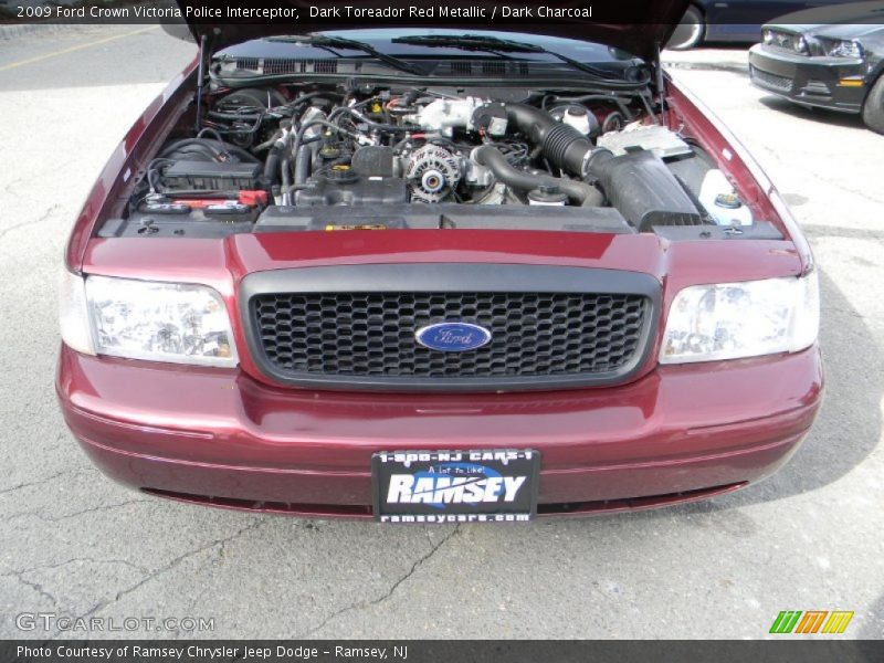 Dark Toreador Red Metallic / Dark Charcoal 2009 Ford Crown Victoria Police Interceptor