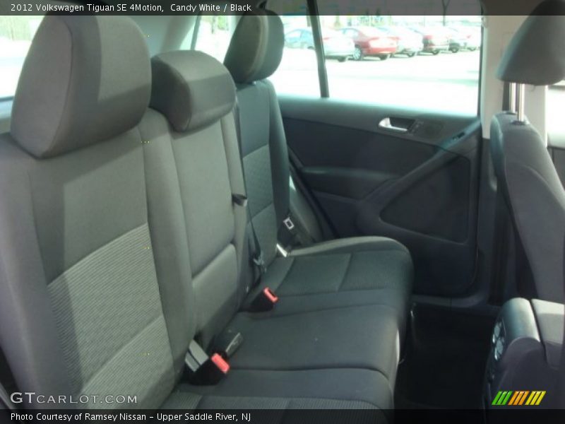 Candy White / Black 2012 Volkswagen Tiguan SE 4Motion
