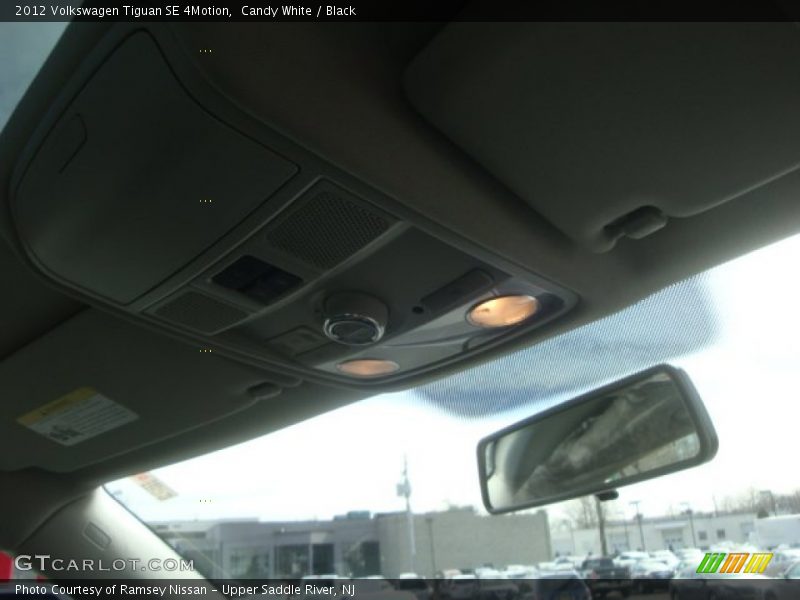 Candy White / Black 2012 Volkswagen Tiguan SE 4Motion