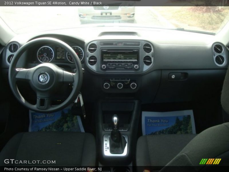 Candy White / Black 2012 Volkswagen Tiguan SE 4Motion