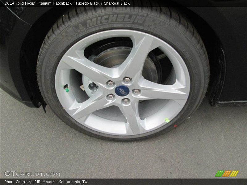 Tuxedo Black / Charcoal Black 2014 Ford Focus Titanium Hatchback