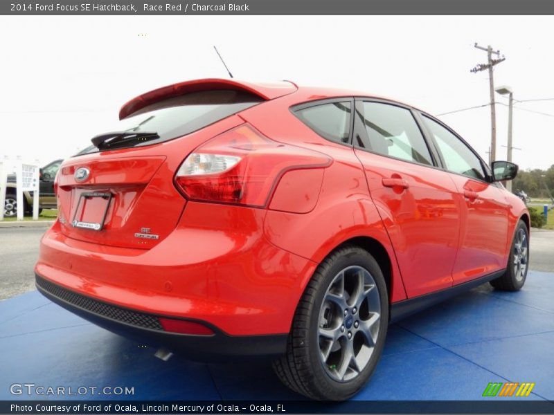  2014 Focus SE Hatchback Race Red