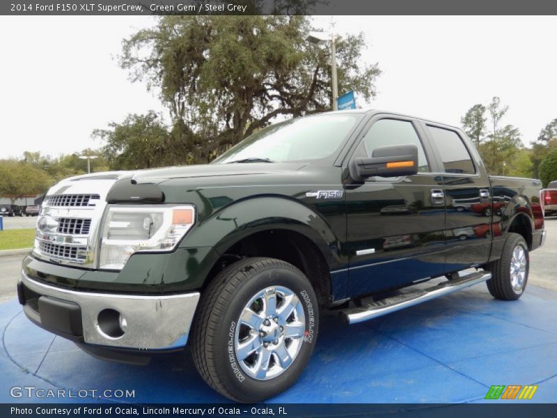 Front 3/4 View of 2014 F150 XLT SuperCrew