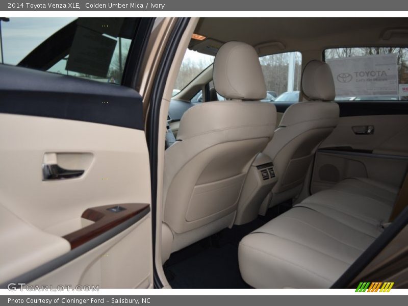 Golden Umber Mica / Ivory 2014 Toyota Venza XLE