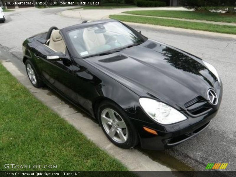 Front 3/4 View of 2006 SLK 280 Roadster