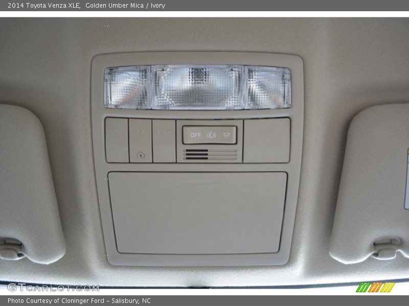 Golden Umber Mica / Ivory 2014 Toyota Venza XLE