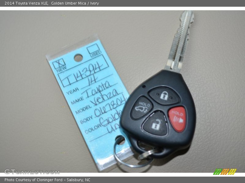 Golden Umber Mica / Ivory 2014 Toyota Venza XLE