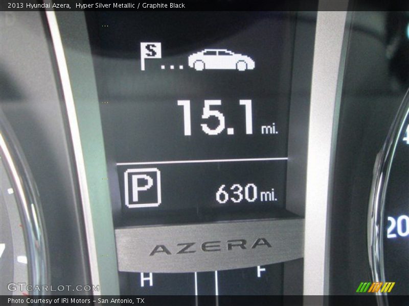 Hyper Silver Metallic / Graphite Black 2013 Hyundai Azera