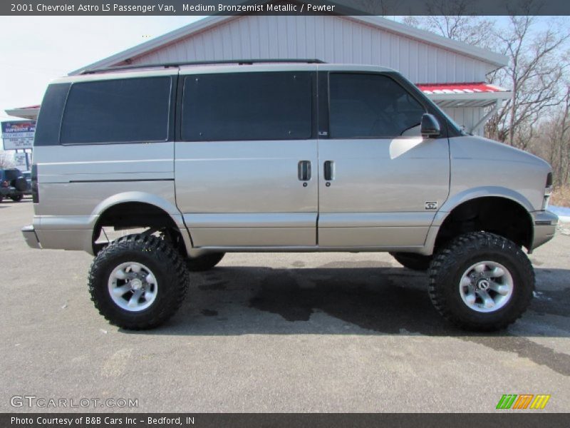 Medium Bronzemist Metallic / Pewter 2001 Chevrolet Astro LS Passenger Van