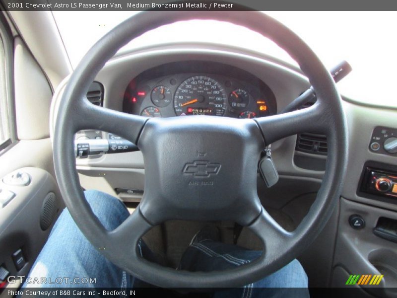 Medium Bronzemist Metallic / Pewter 2001 Chevrolet Astro LS Passenger Van