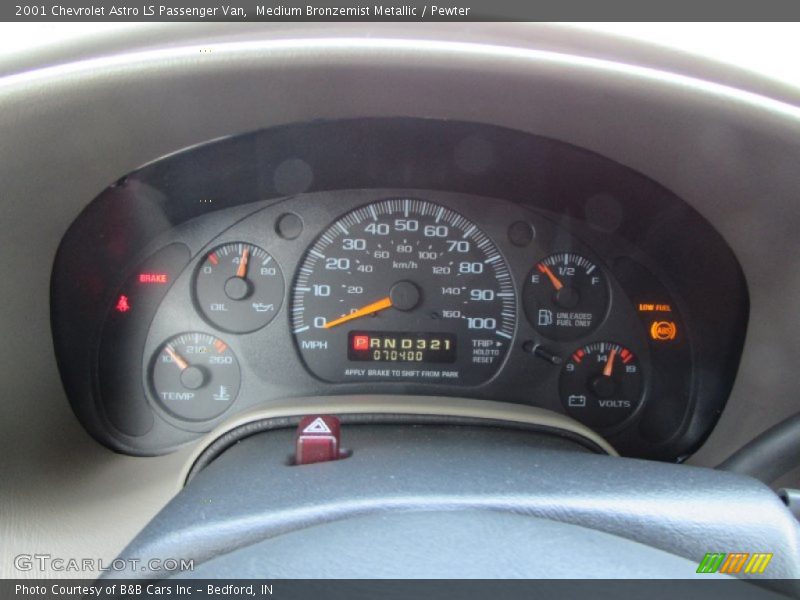 Medium Bronzemist Metallic / Pewter 2001 Chevrolet Astro LS Passenger Van