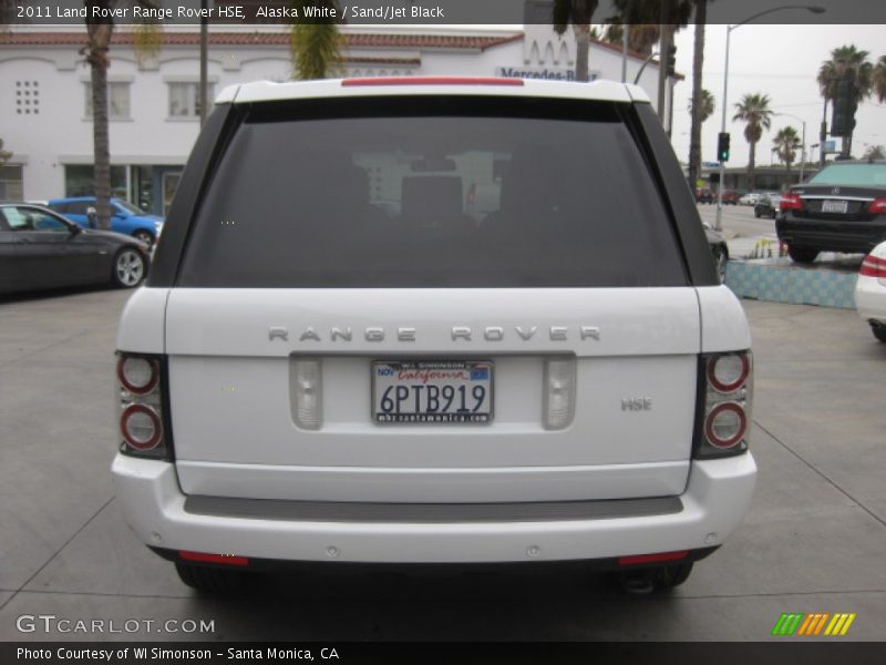 Alaska White / Sand/Jet Black 2011 Land Rover Range Rover HSE