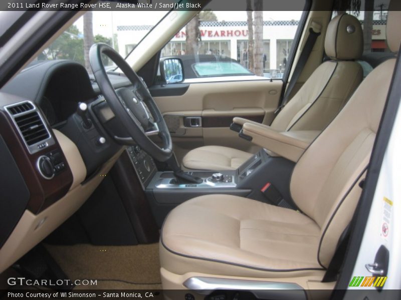 Alaska White / Sand/Jet Black 2011 Land Rover Range Rover HSE