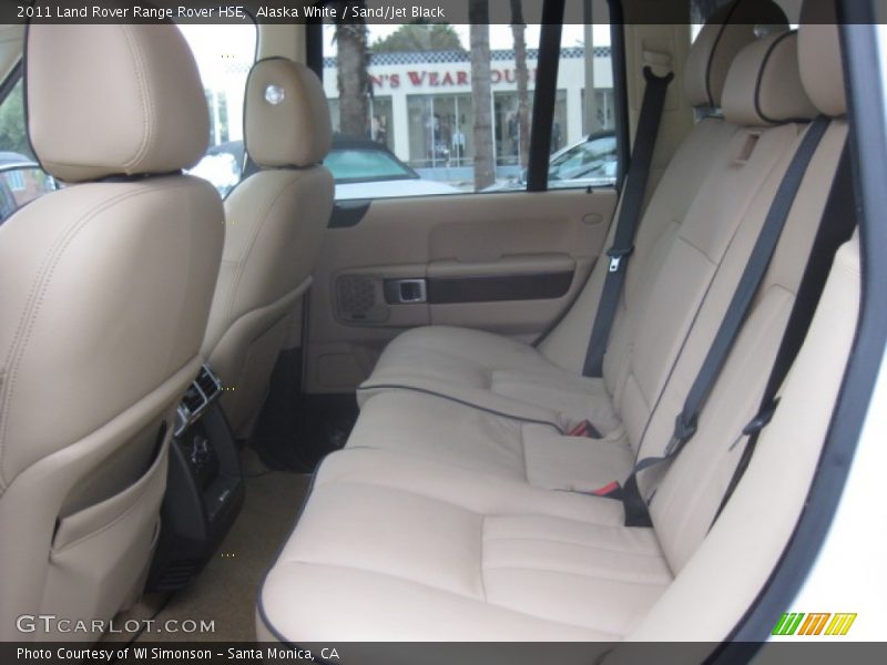 Alaska White / Sand/Jet Black 2011 Land Rover Range Rover HSE