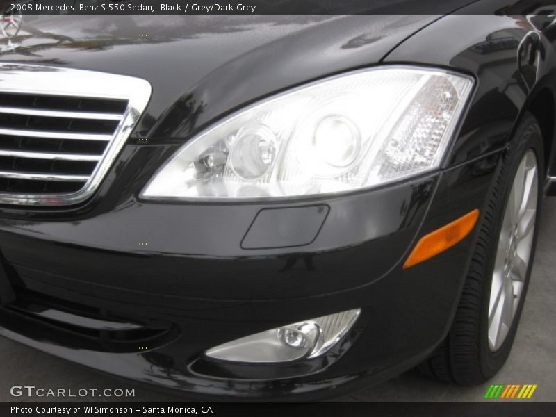 Black / Grey/Dark Grey 2008 Mercedes-Benz S 550 Sedan