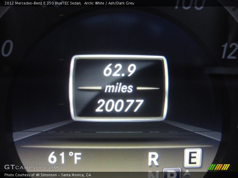 Arctic White / Ash/Dark Grey 2012 Mercedes-Benz E 350 BlueTEC Sedan