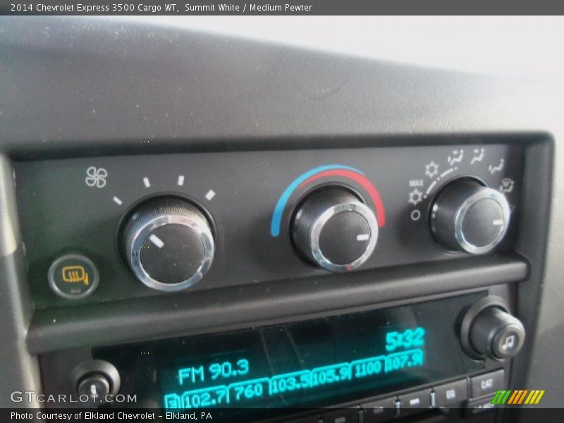 Summit White / Medium Pewter 2014 Chevrolet Express 3500 Cargo WT