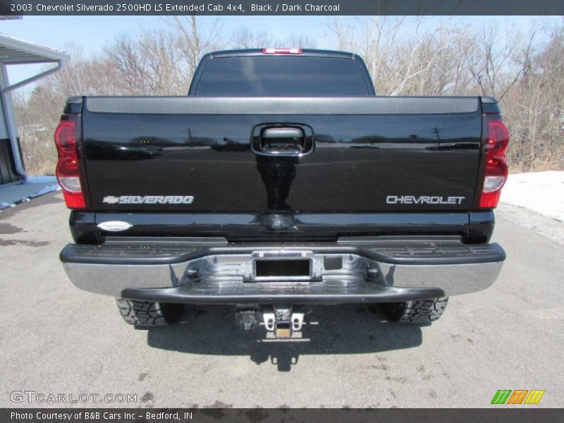 Black / Dark Charcoal 2003 Chevrolet Silverado 2500HD LS Extended Cab 4x4