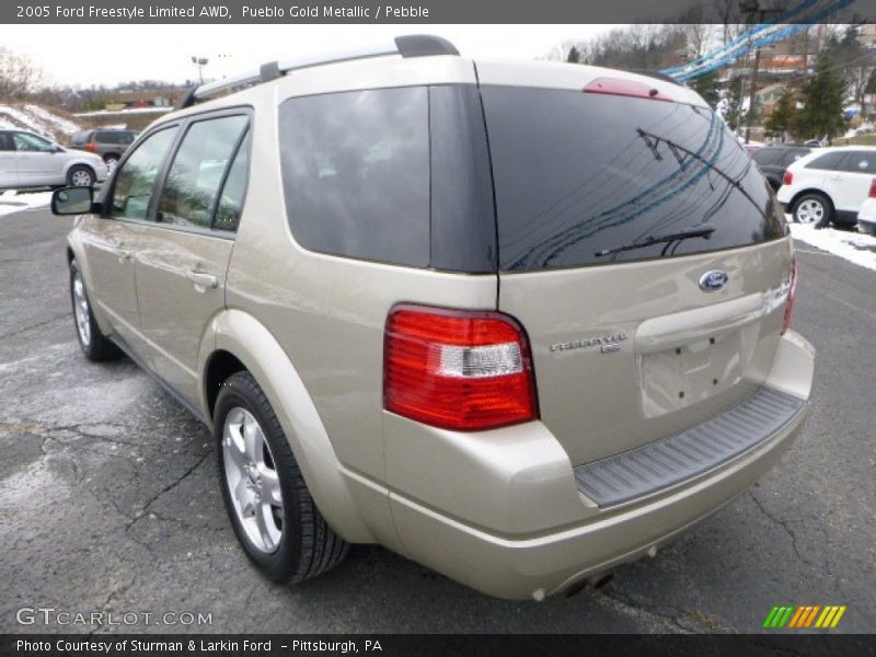 Pueblo Gold Metallic / Pebble 2005 Ford Freestyle Limited AWD