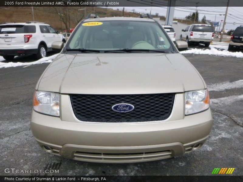 Pueblo Gold Metallic / Pebble 2005 Ford Freestyle Limited AWD