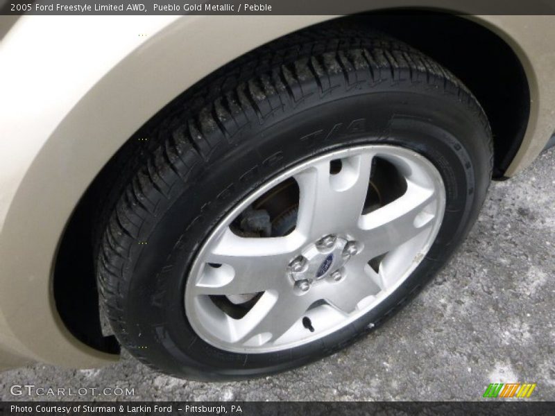 Pueblo Gold Metallic / Pebble 2005 Ford Freestyle Limited AWD