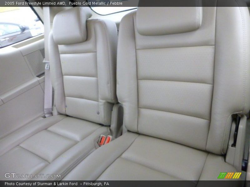 Pueblo Gold Metallic / Pebble 2005 Ford Freestyle Limited AWD