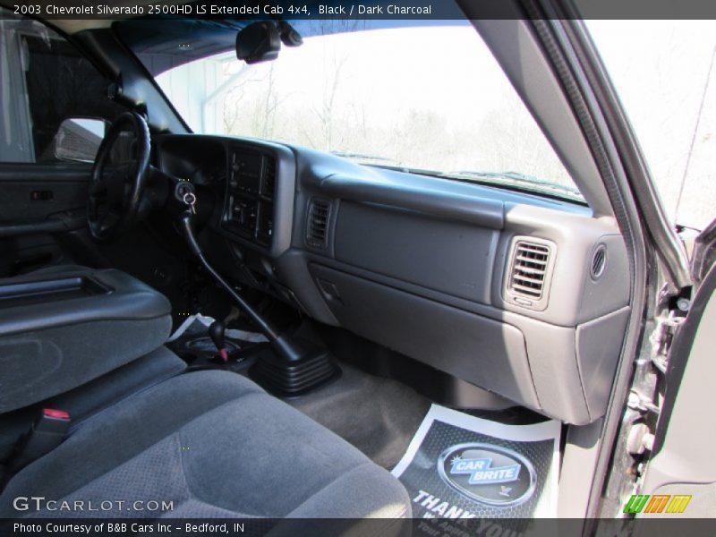 Black / Dark Charcoal 2003 Chevrolet Silverado 2500HD LS Extended Cab 4x4