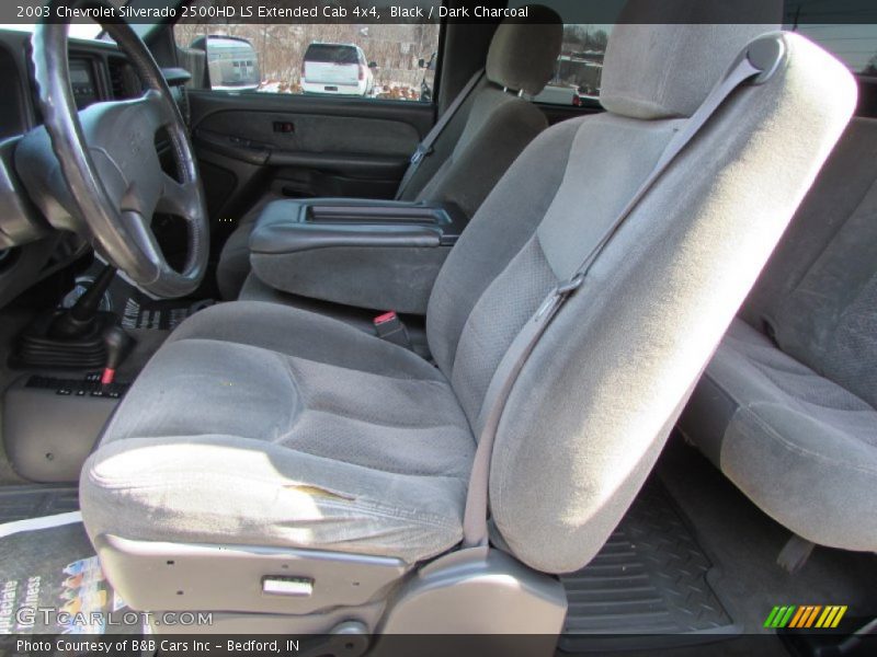 Black / Dark Charcoal 2003 Chevrolet Silverado 2500HD LS Extended Cab 4x4