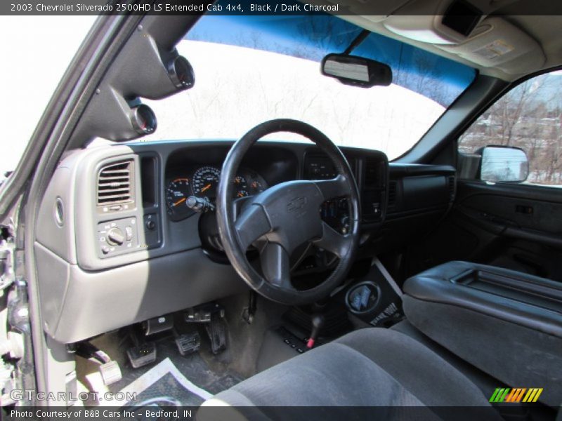 Black / Dark Charcoal 2003 Chevrolet Silverado 2500HD LS Extended Cab 4x4