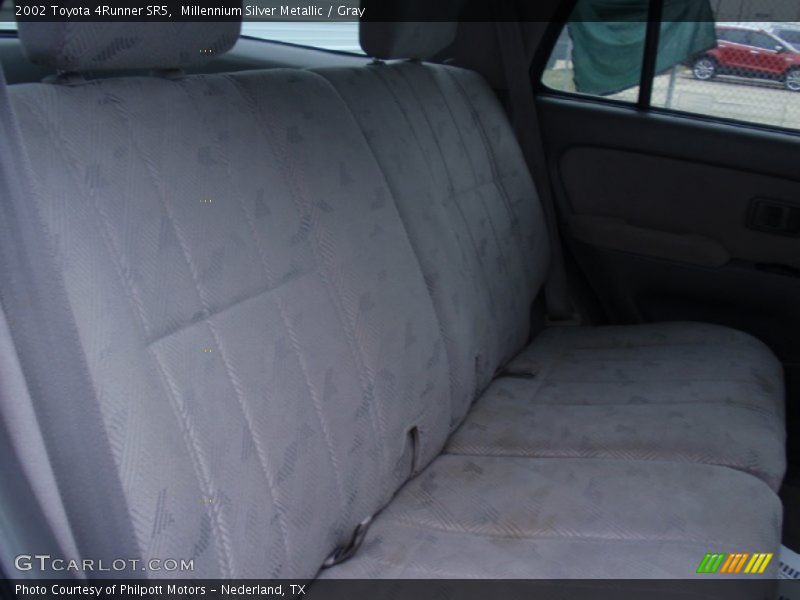 Millennium Silver Metallic / Gray 2002 Toyota 4Runner SR5